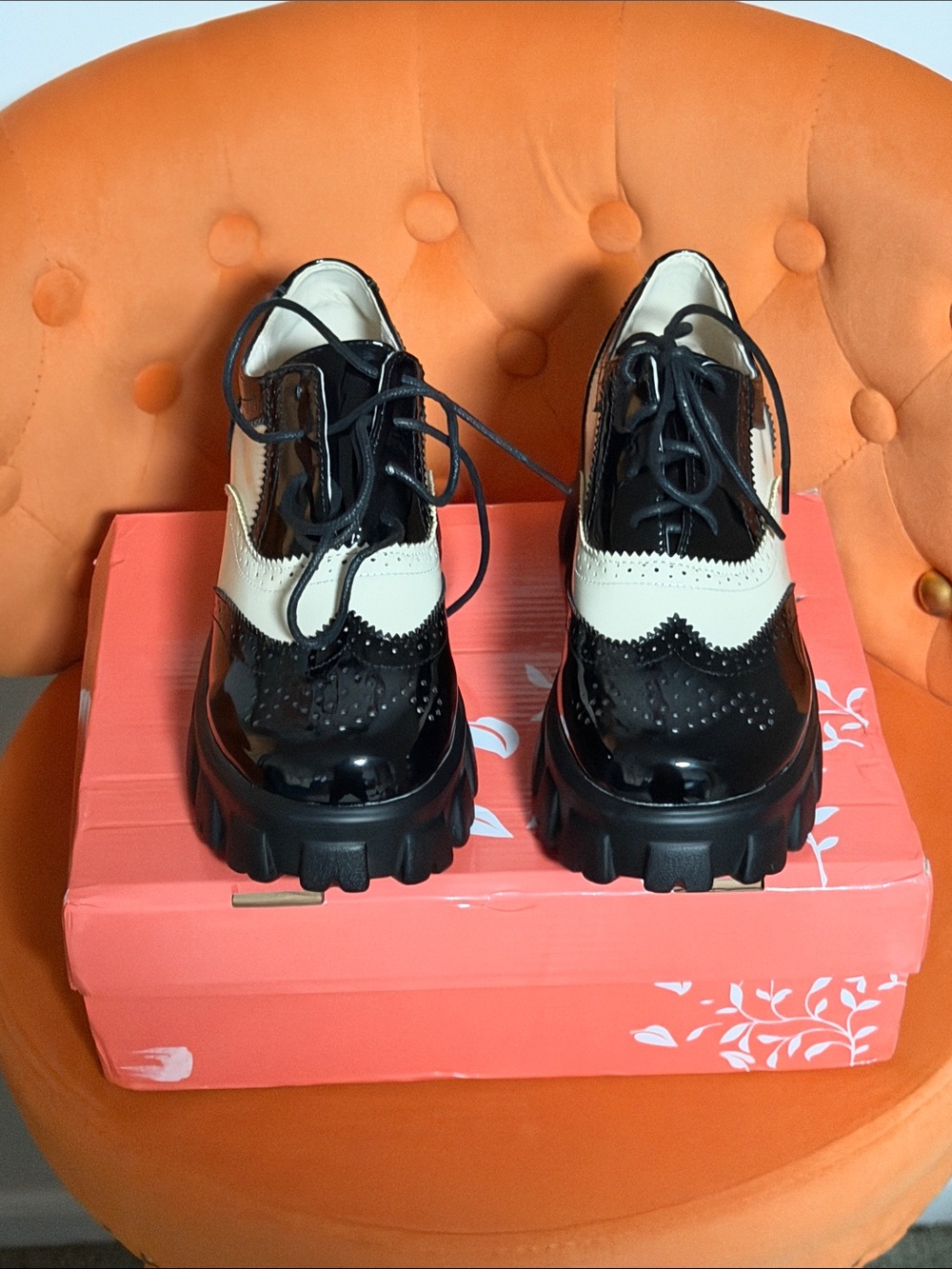Women's Two-Tone Black and White Chunky Brogue Oxfords